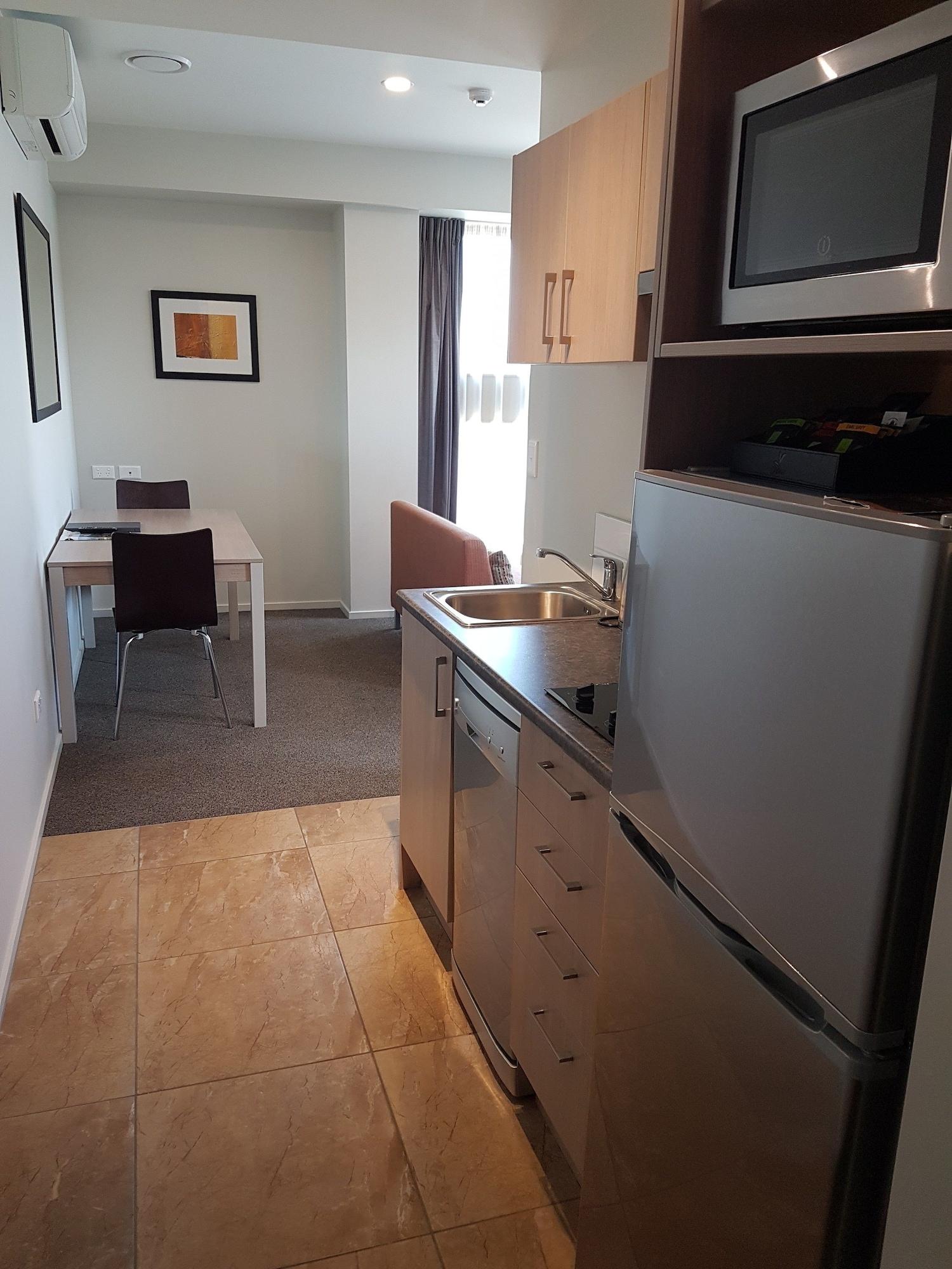 Ramada Suites By Wyndham Christchurch City Bagian luar foto