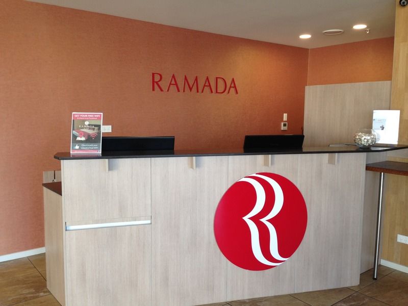Ramada Suites By Wyndham Christchurch City Bagian luar foto